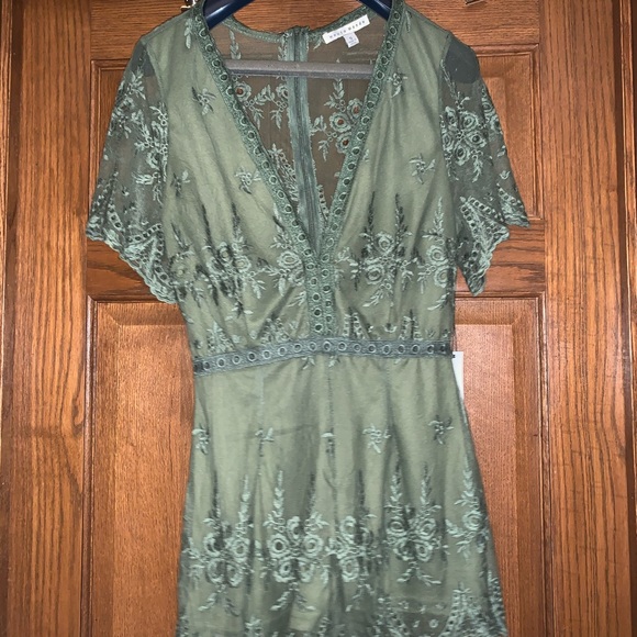 Haute Monde Pants - Haute Monde Dark Green lace romper-NWT
